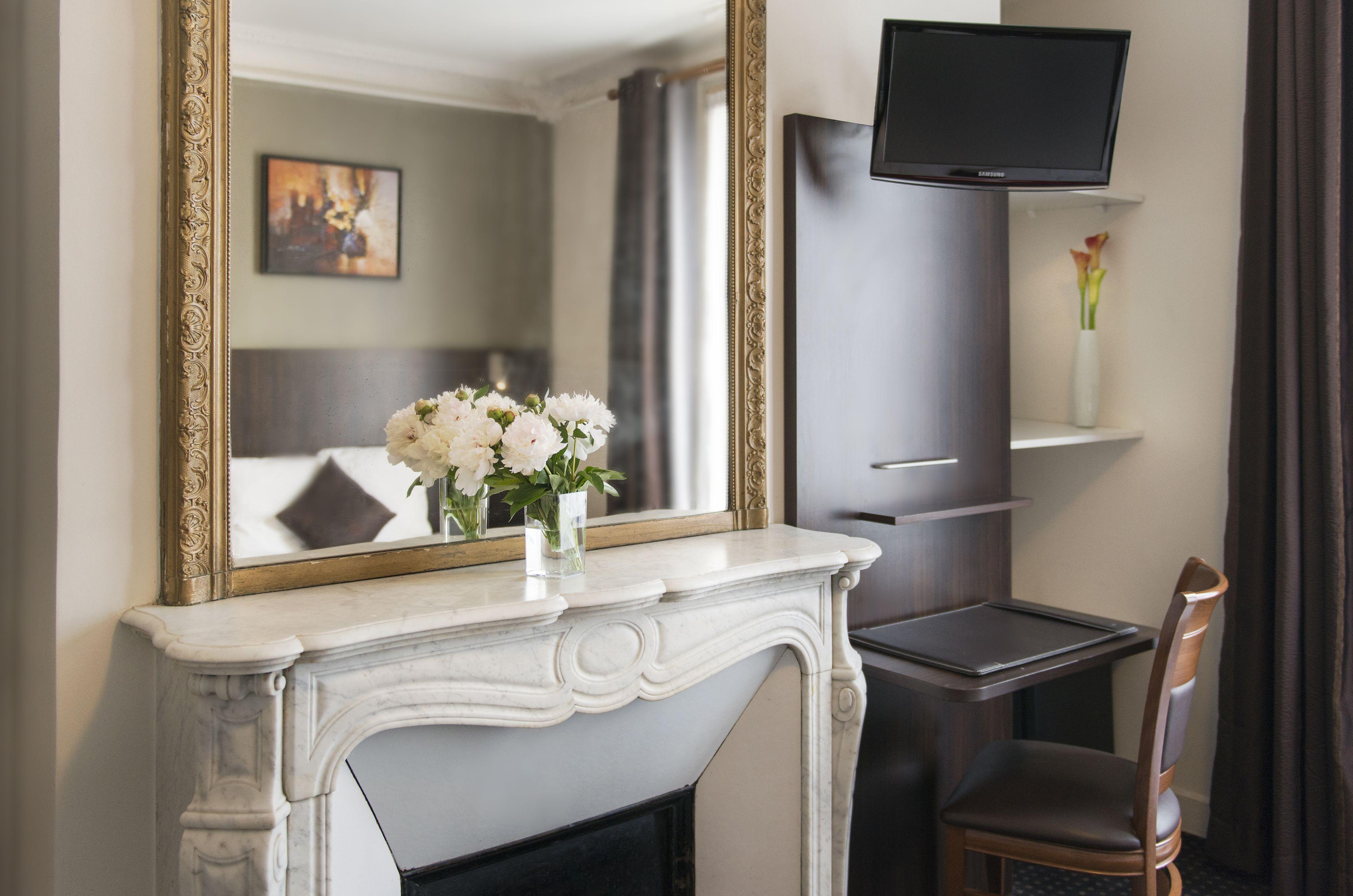 -rodier- Hotel Paris